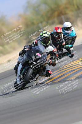 media/Nov-05-2022-SoCal Trackdays (Sat) [[f8d9b725ab]]/Turn 2 (1120am)/